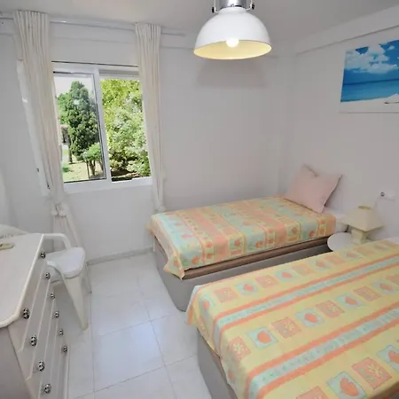 Boliches 2br Pool Balcony & 아파트