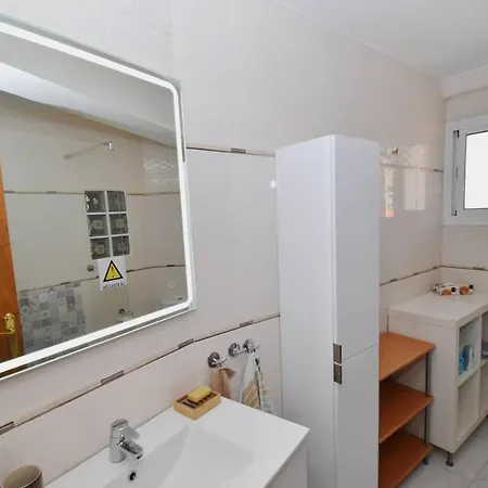 Boliches 2br Pool Balcony & 아파트 *